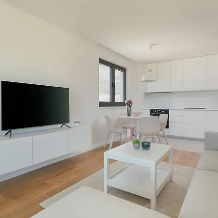 Διαμέρισμα Apartments Amfora Dino Μακάρσκα