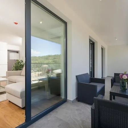 Apartments Amfora Dino Διαμέρισμα