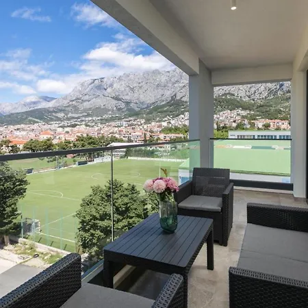 Apartments Amfora Dino Διαμέρισμα Μακάρσκα