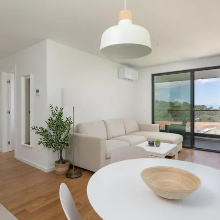 Apartments Amfora Dino Διαμέρισμα Μακάρσκα